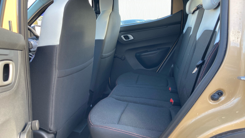 Dacia Spring 27kWh Expression 65 48kW 5dr Auto Electric Hatchback